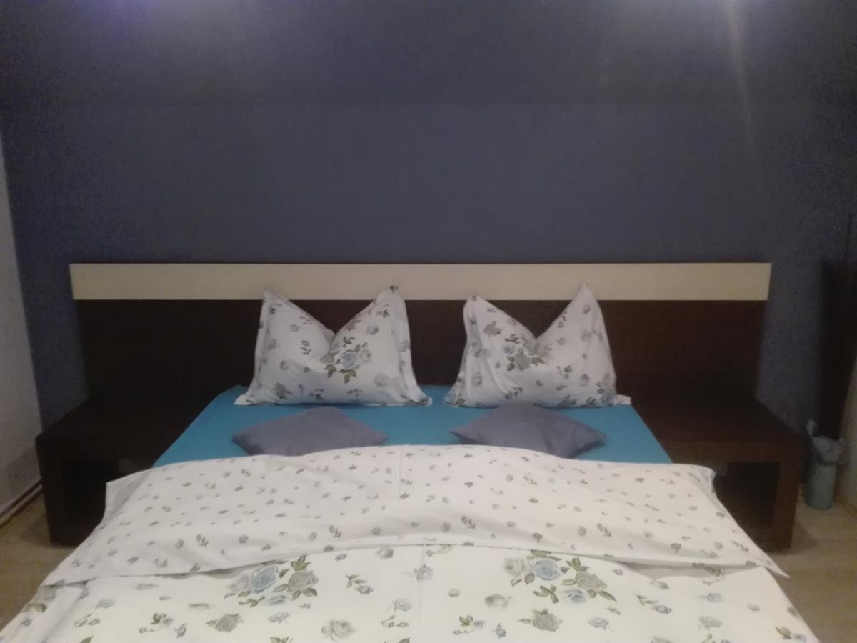 Casa De Vacanta Silvia Vărmaga Habitación foto